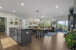 Chatt Vistas-4bdr-2Units-Theater-Hot Tub-Sleeps15+