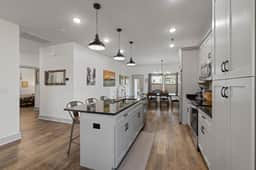 Lux Twin Homes 6bd/4ba Sleeps 18+people-20m to -Chatt Vistas