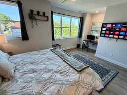 ChattVistas|Dwntwn Townhouse|Deck Fire Pit|2Bdrm