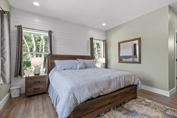 Chatt Vistas-4bdr-2Units-ViewsofLookoutMtn-HotTub-Slps 12+