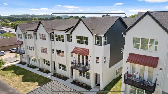 ChattVistas|TWO Family Townhouses|5Bd6Bt|Slps 12+