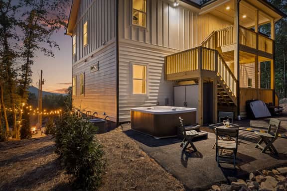 ChattVistas|TWOCabins|12BR|HotTubs|Pool|Plgrnd|30+ - Image 4