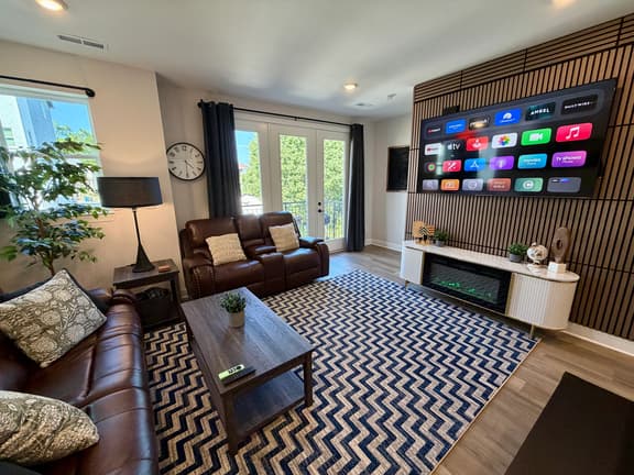 ChattVistas|Modern Family Townhouse|3Bd3Bt|Slps 6+